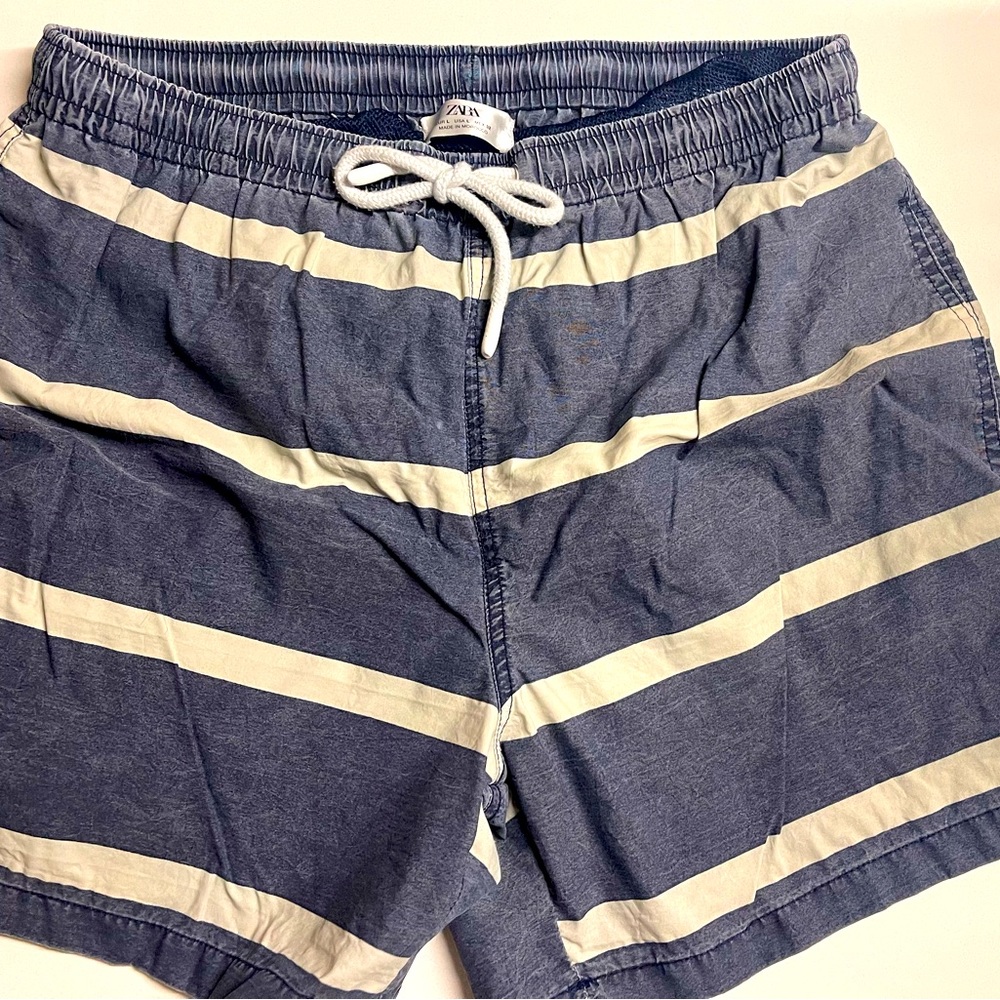 Men’s Swimwear Size (L)